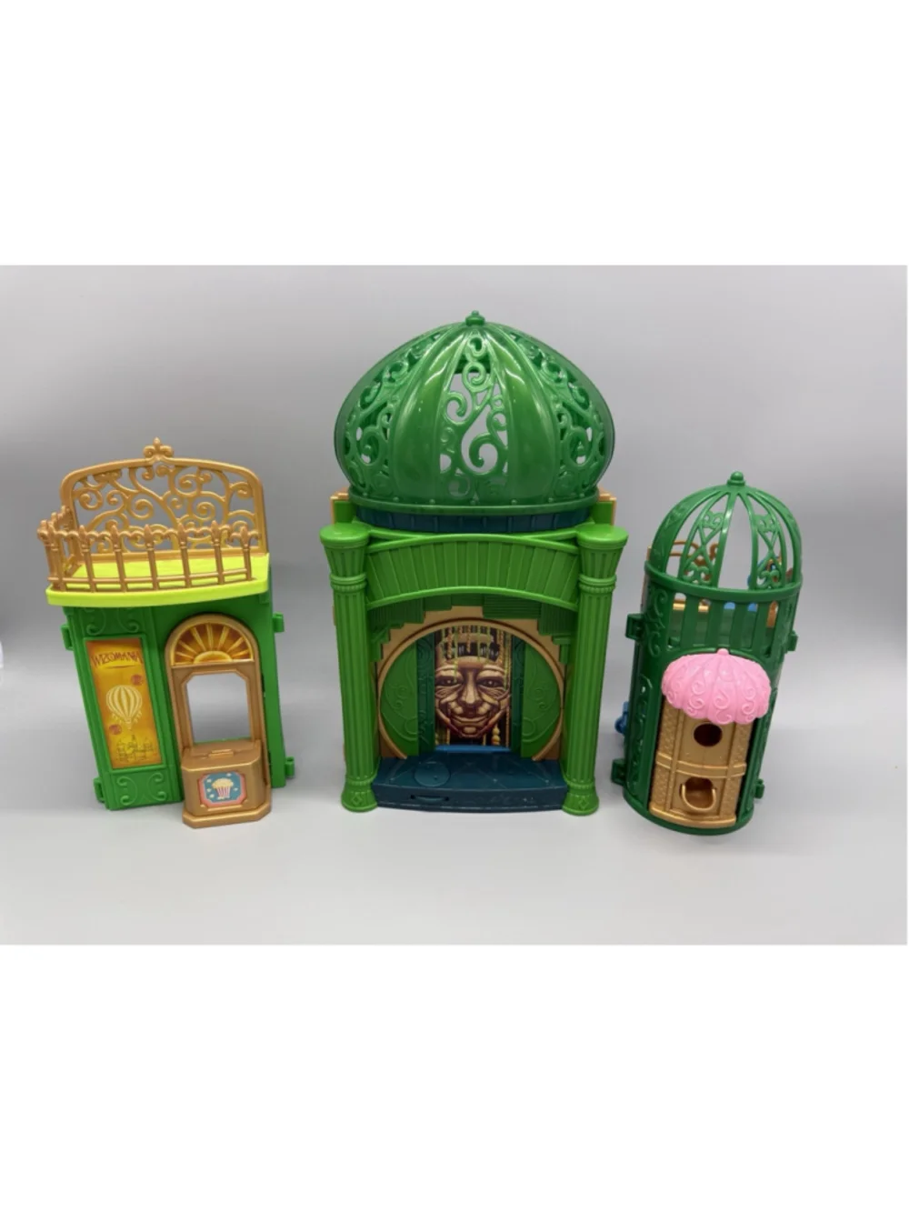 Mattel Wicked Mini Doll Lot - NIB Students of Shiz 5-Pack & Emerald City Playset